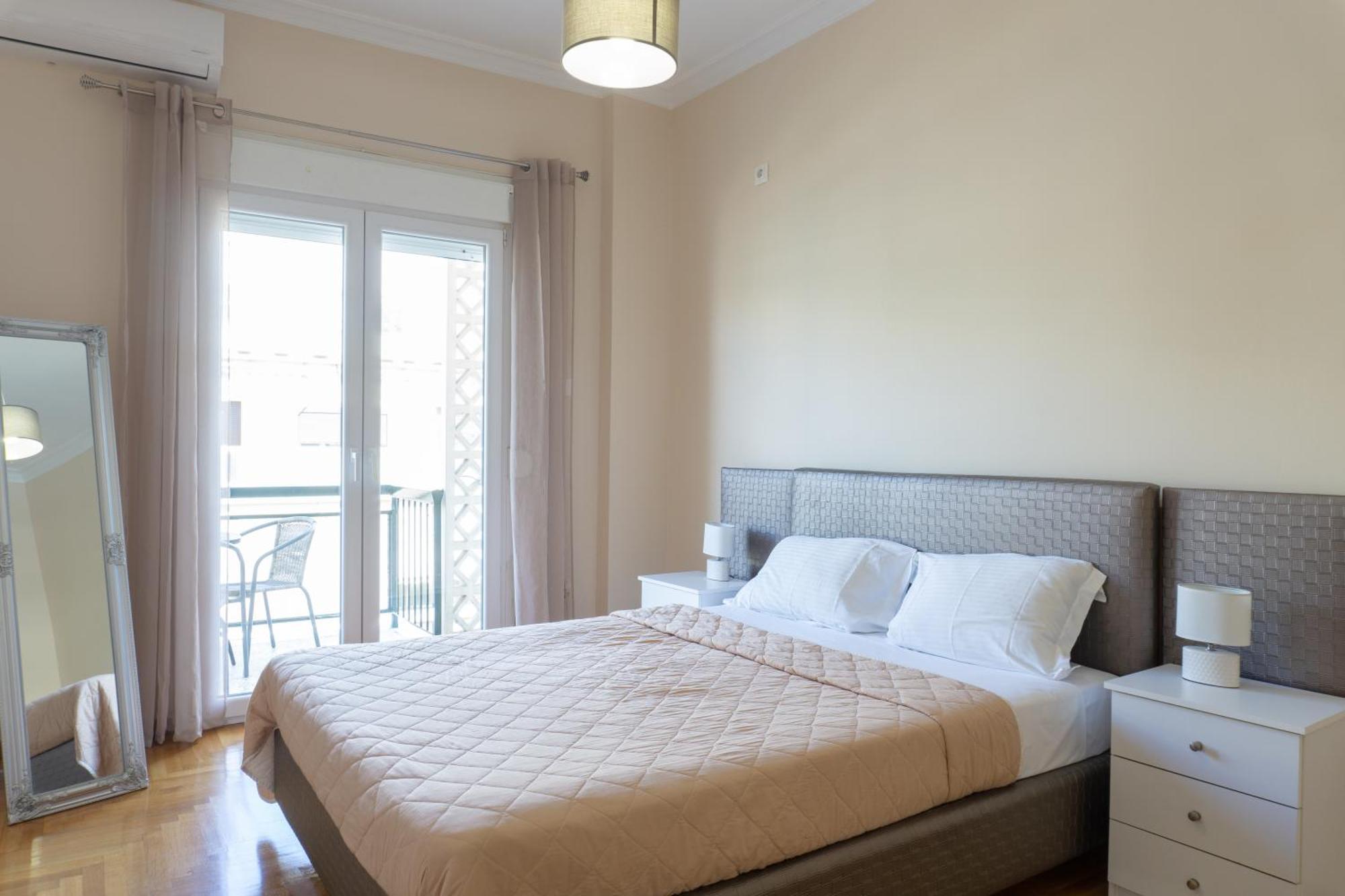 Cozy Apartment In Pangrati Area! 아테네 외부 사진