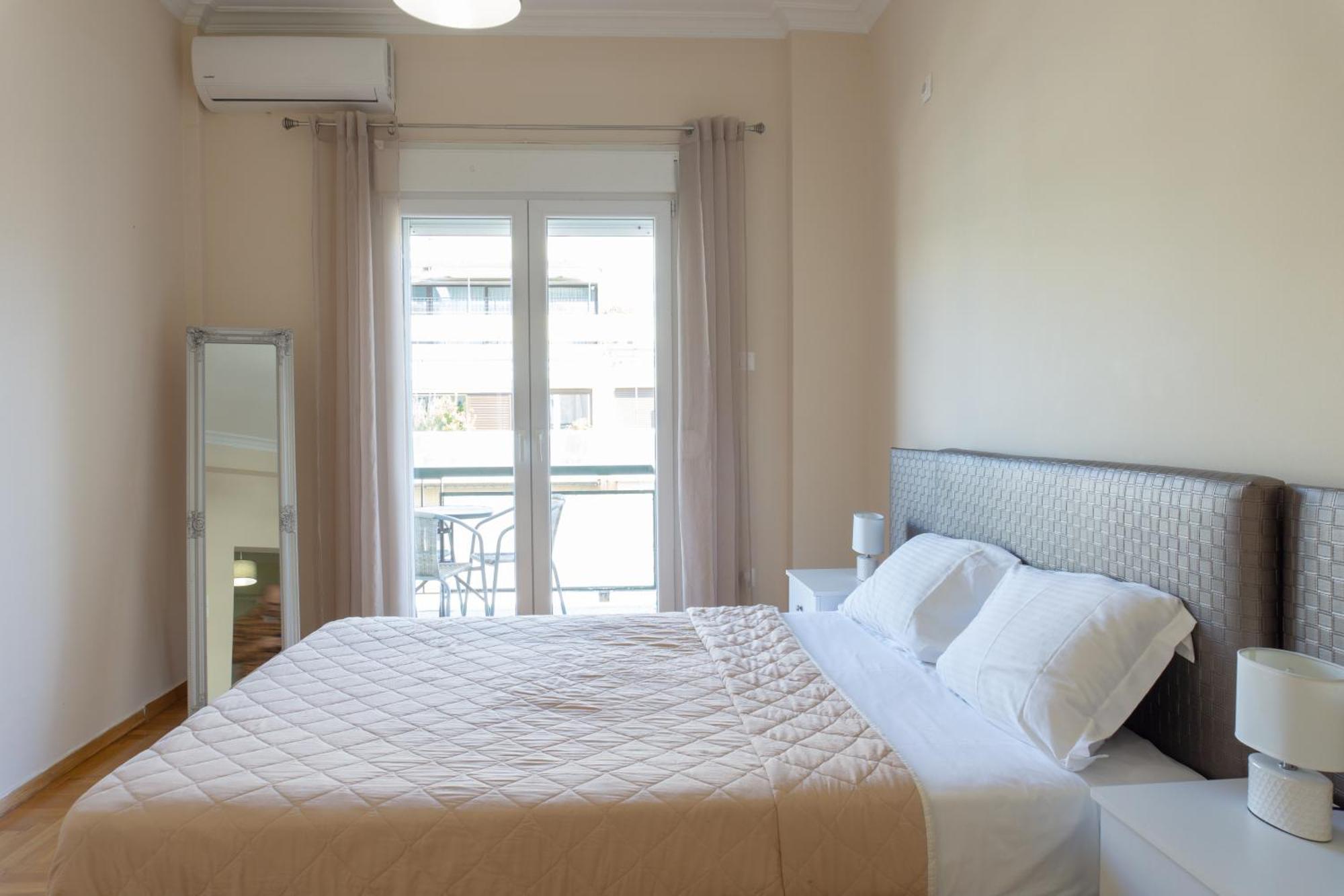 Cozy Apartment In Pangrati Area! 아테네 외부 사진